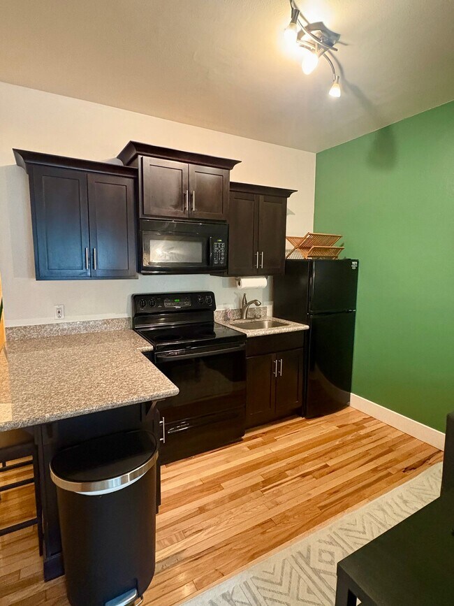 Foto del edificio - 2325 Sidewinder Dr