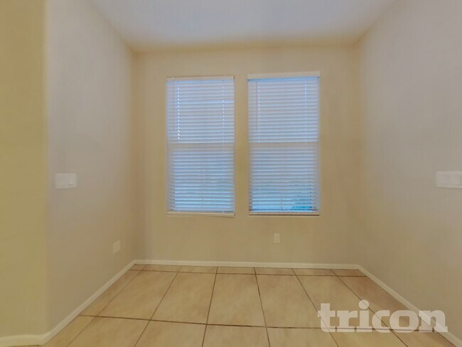 Foto del edificio - 14875 N 177th Ave