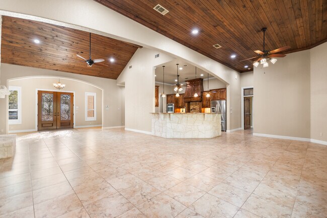 Foto del edificio - 25815 Ralph Fair Rd