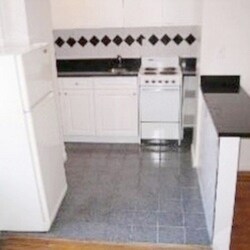 Foto principal - 208 W 23rd St