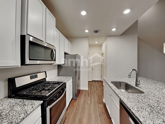 Building Photo - 281 Pebble Beach Run