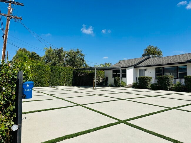 Foto del edificio - 5148 Otis Ave