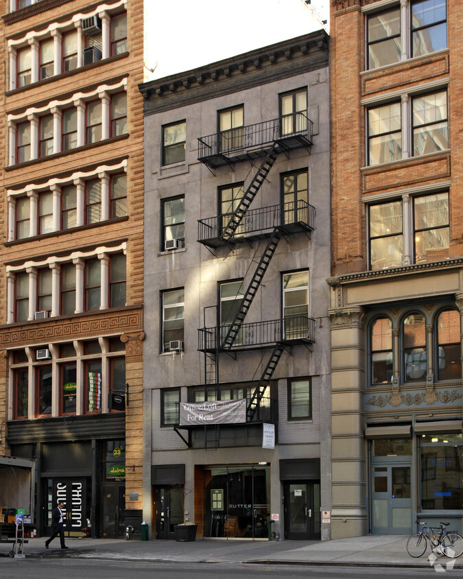 Foto del edificio - 415 Lafayette St