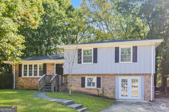 Building Photo - 2137 Baden Ct