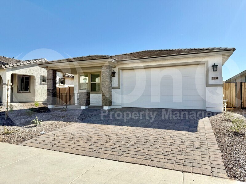 Foto principal - 7931 E Quartet Ave