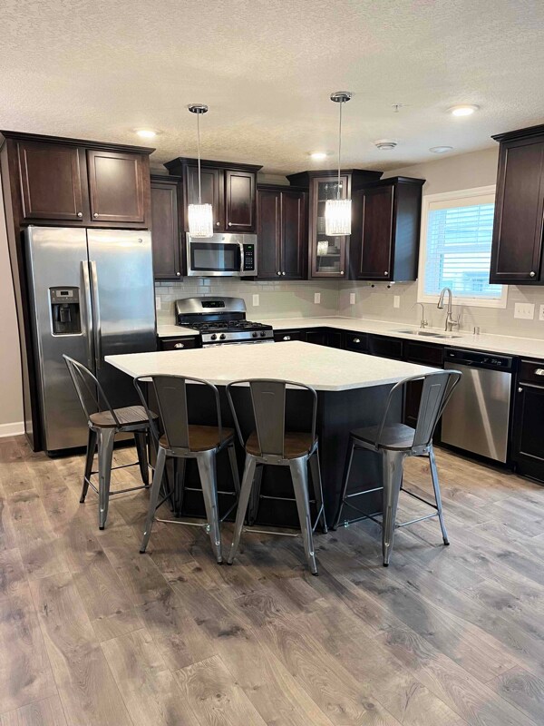 Foto principal - 3337 Lakewood Trl