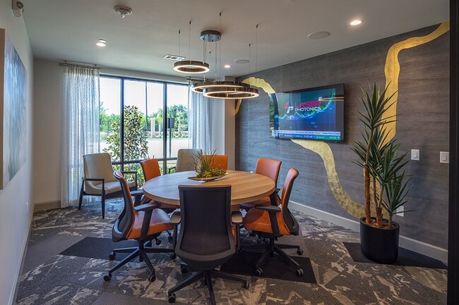 Building Photo - 1724 Partnership Way