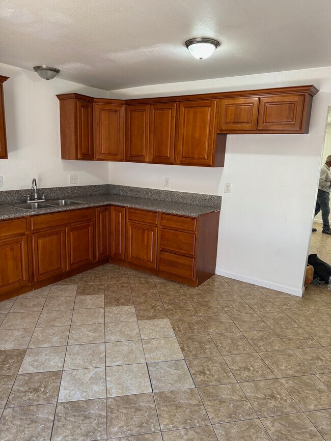 Foto del edificio - 5131 Merle St