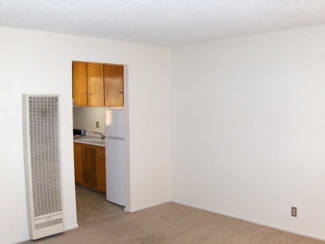 Building Photo - 21113 Amie Ave