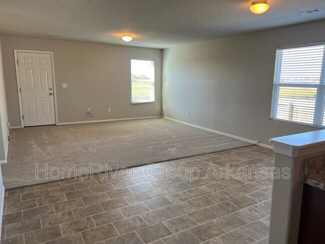 Building Photo - 7883 Bridgegate Ave