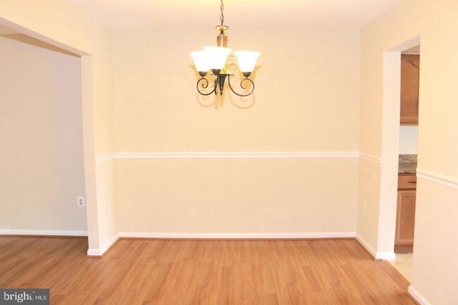 Building Photo - 2881 Bowes Ln