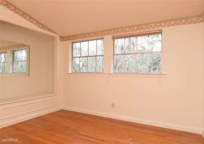 Building Photo - 4 br, 2 bath House - 444 Southern Oaks Drive