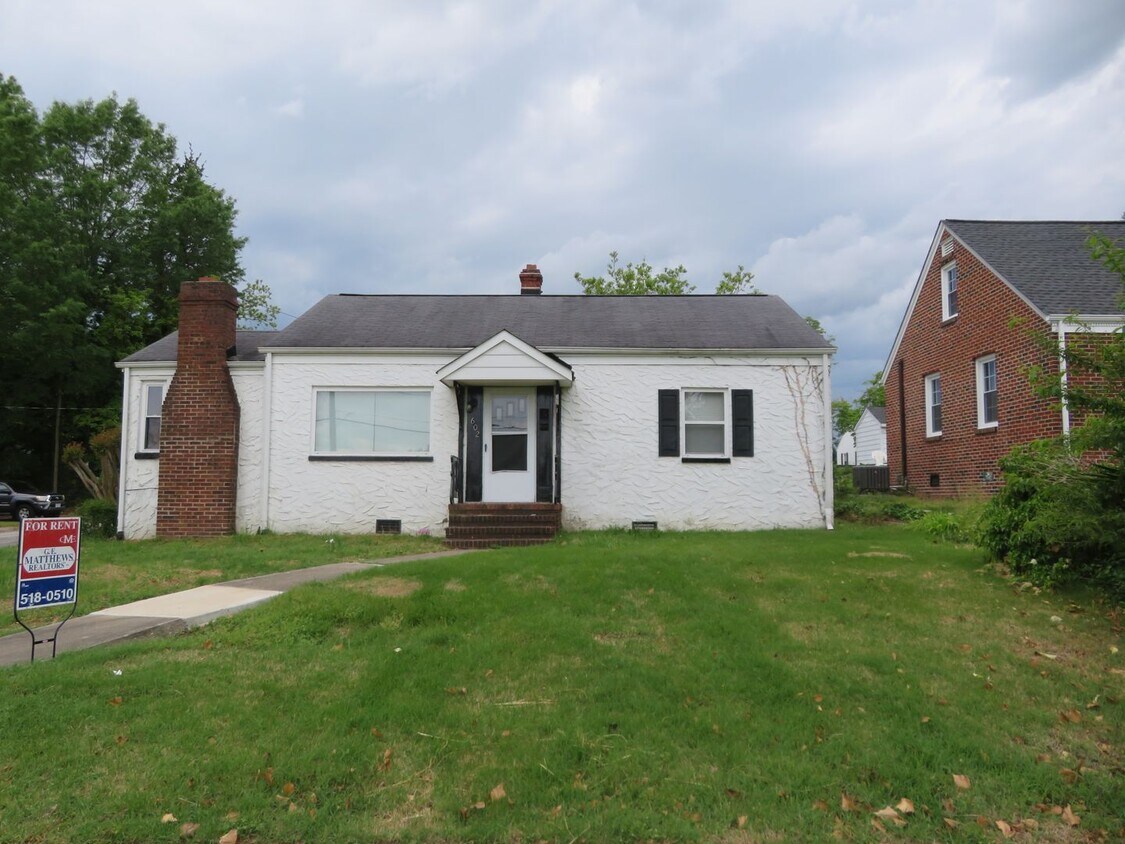 Primary Photo - Colonial Heights Virginia