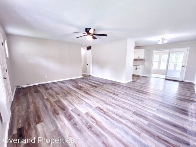 Foto del edificio - 4 br, 1.5 bath House - 6270 Randolph Rd