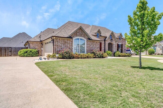 Foto del edificio - 7325 Simms Creek Ct