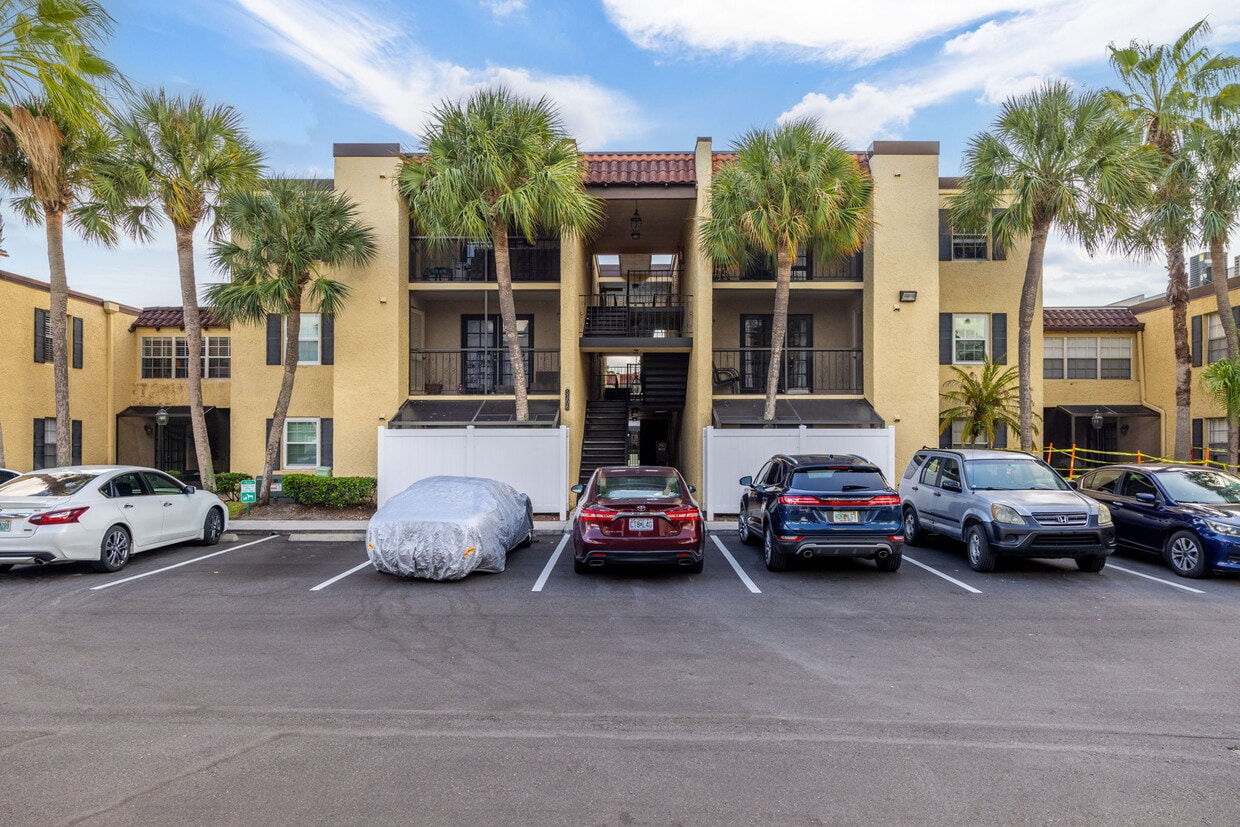 Photo - 5306 Santa Rosa Ct (Tampa, FL)