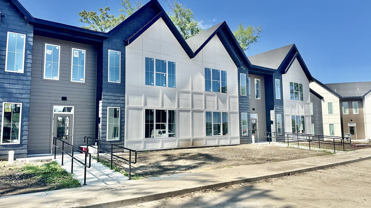 Primary Photo - Park Indy Rowhomes
