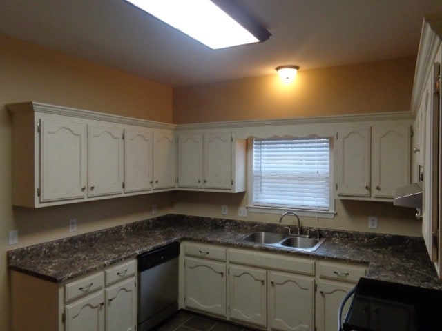 Building Photo - 602 Glenties Dr