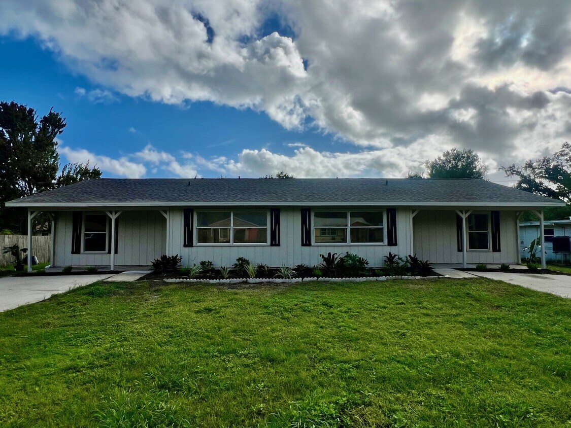 Photo - 520 Lafayette St (Port Orange, FL)