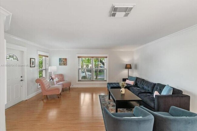 Foto del edificio - 10120 NW 57th St
