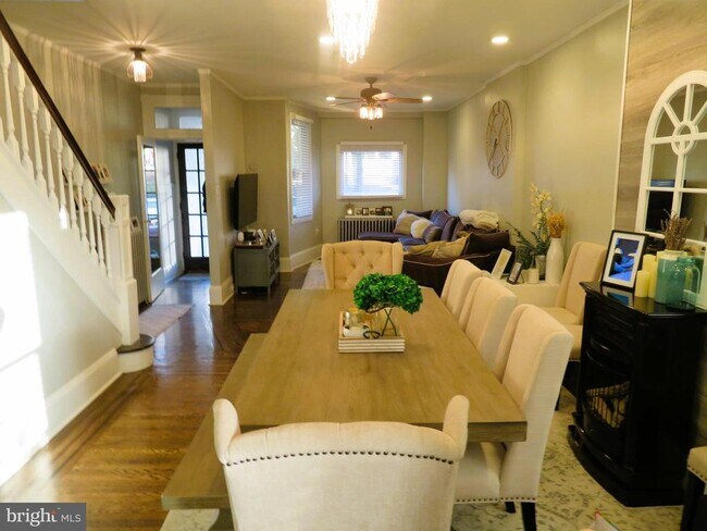 Foto del edificio - 5206 Ridge Ave