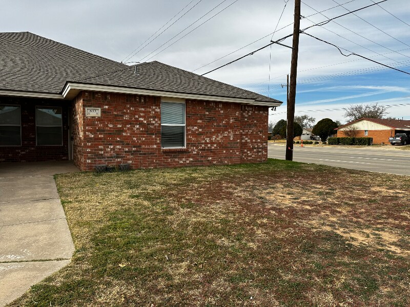 Foto principal - 533 N Clinton Ave