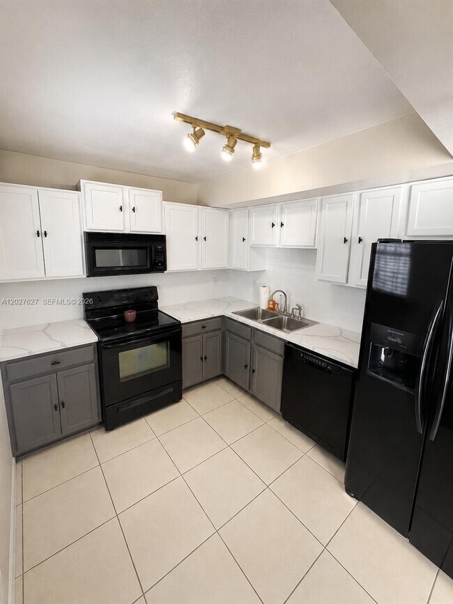 Foto del edificio - 22317 SW 103rd Ave