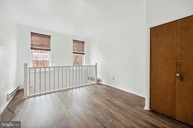 Building Photo - 621 S 16th St