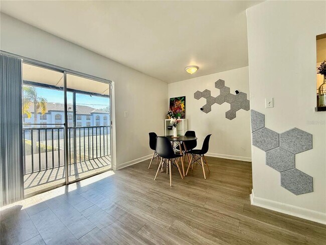 Foto del edificio - 2507 N Alafaya Trail