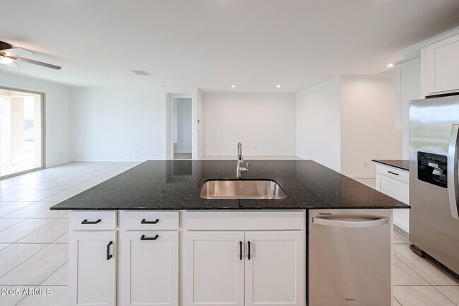 Foto del edificio - 28527 N 134th Ave