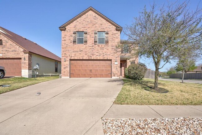 Building Photo - 14401 Lake Victor Dr