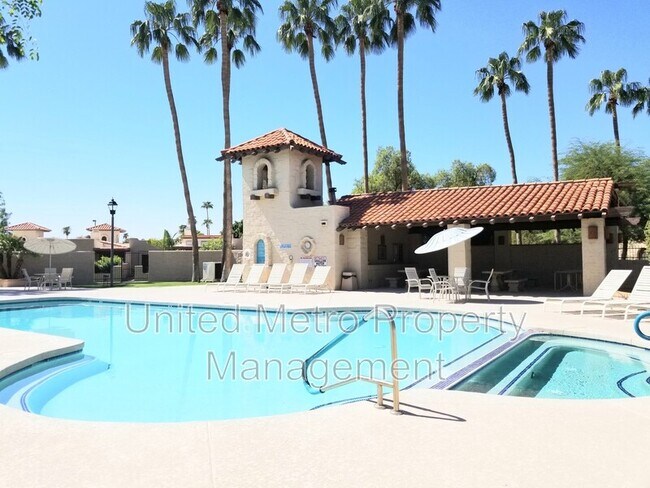 Foto del edificio - 2920 W Juniper Ave