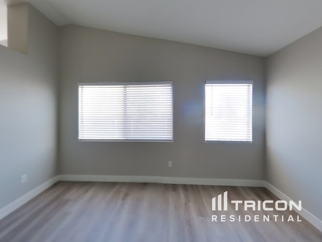 Building Photo - 9224 Isle Pointe Ct