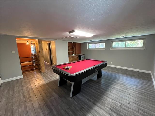 Building Photo - 618 Parkwood Cir