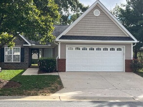 Building Photo - 4449 Weatheron Dr