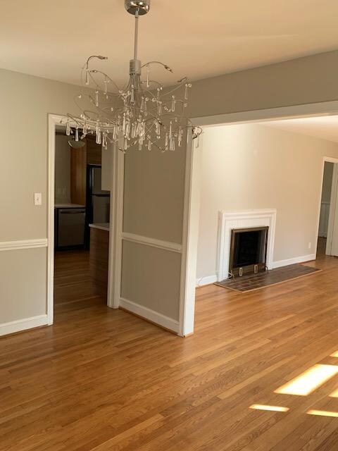 Building Photo - 213 Roslyn Hills Dr