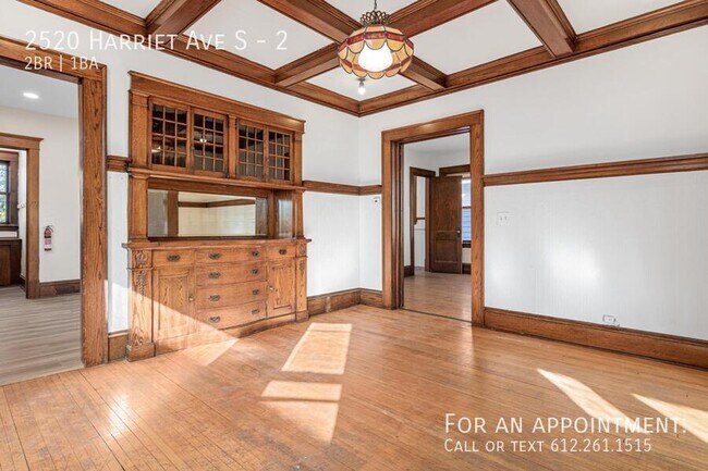 Foto del edificio - 2520 Harriet Ave