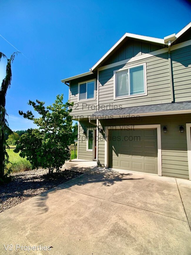 16915 SE Bluff Rd, Sandy, OR 97055 Apartment for Rent in Sandy, OR