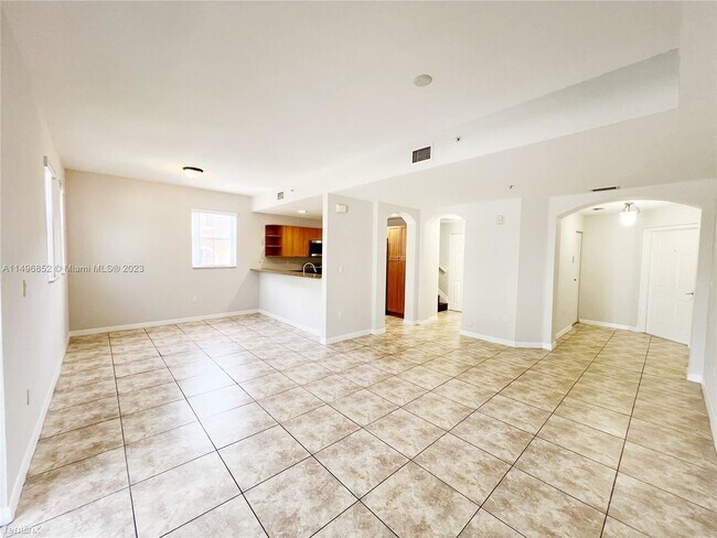 Foto del edificio - 3 br, 2 bath House - 8933 NW 107th Ct Unit...