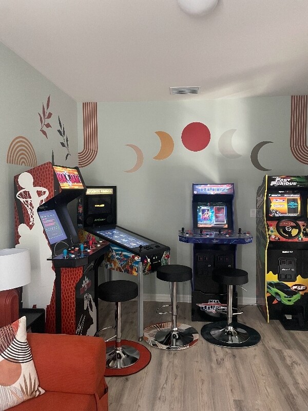 Building Photo - 7249 W Lenox Cir