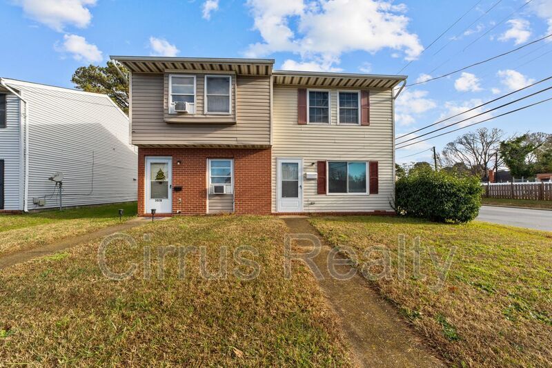302A Maple Ave Newport News VA 23607 Townhome Rentals in Newport