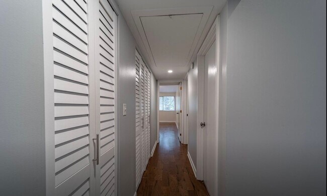 Foto del edificio - Knoxville 37920 - 3 bedroom, 3 bath home i...