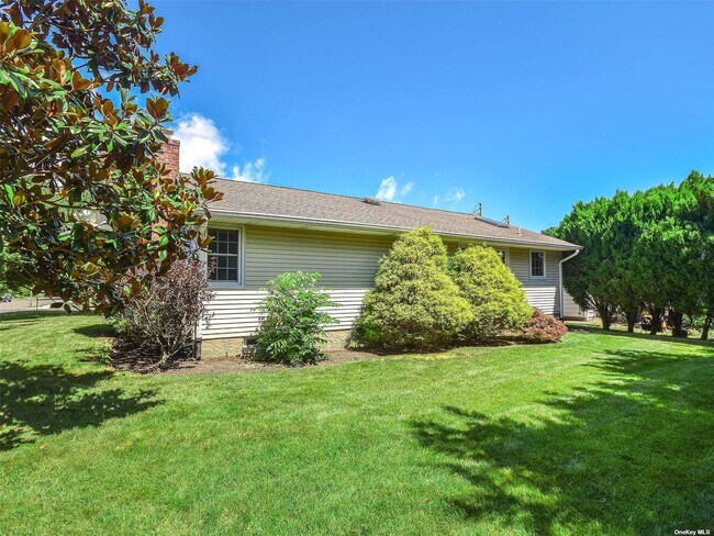 Foto del edificio - 52 Harbor Hills Dr