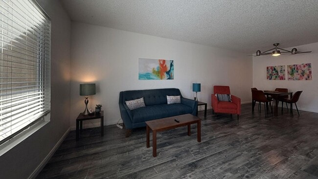 Building Photo - 511 E Brockton Ave