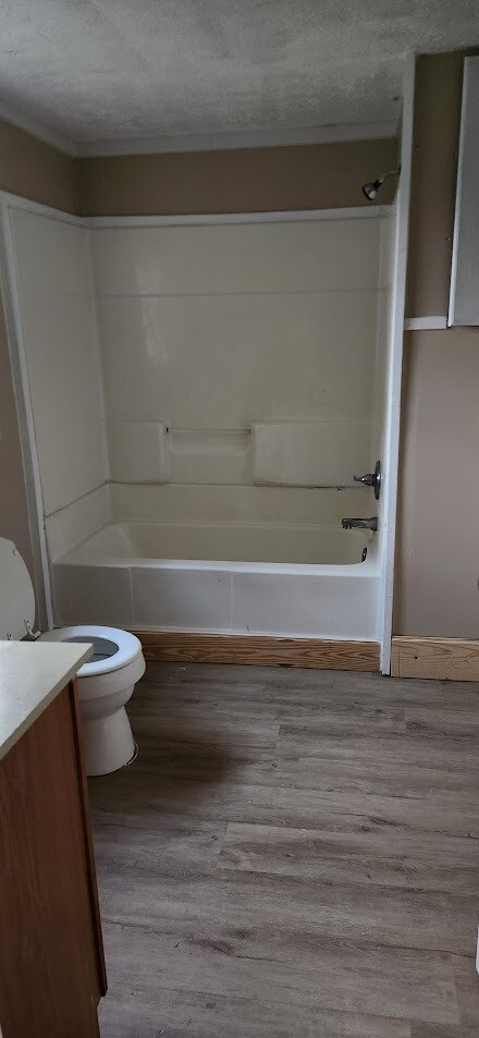 Building Photo - 1805 Central Ave