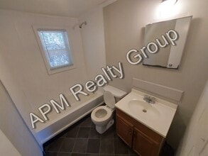 Building Photo - 3057d Beaumont Ave