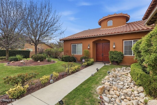 Building Photo - 9651 Sagebrush Ave