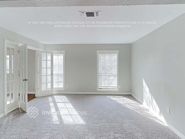 Foto del edificio - 6321 Brookgate Dr