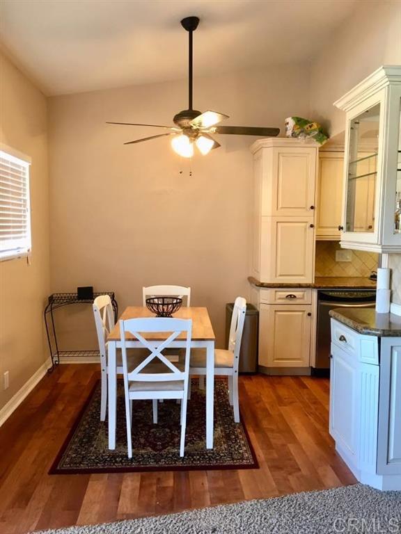 Building Photo - 3849 San Ramon Dr