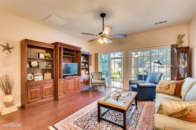 Foto del edificio - 2 br, 2 bath Condo - 170 Old Towne Dr